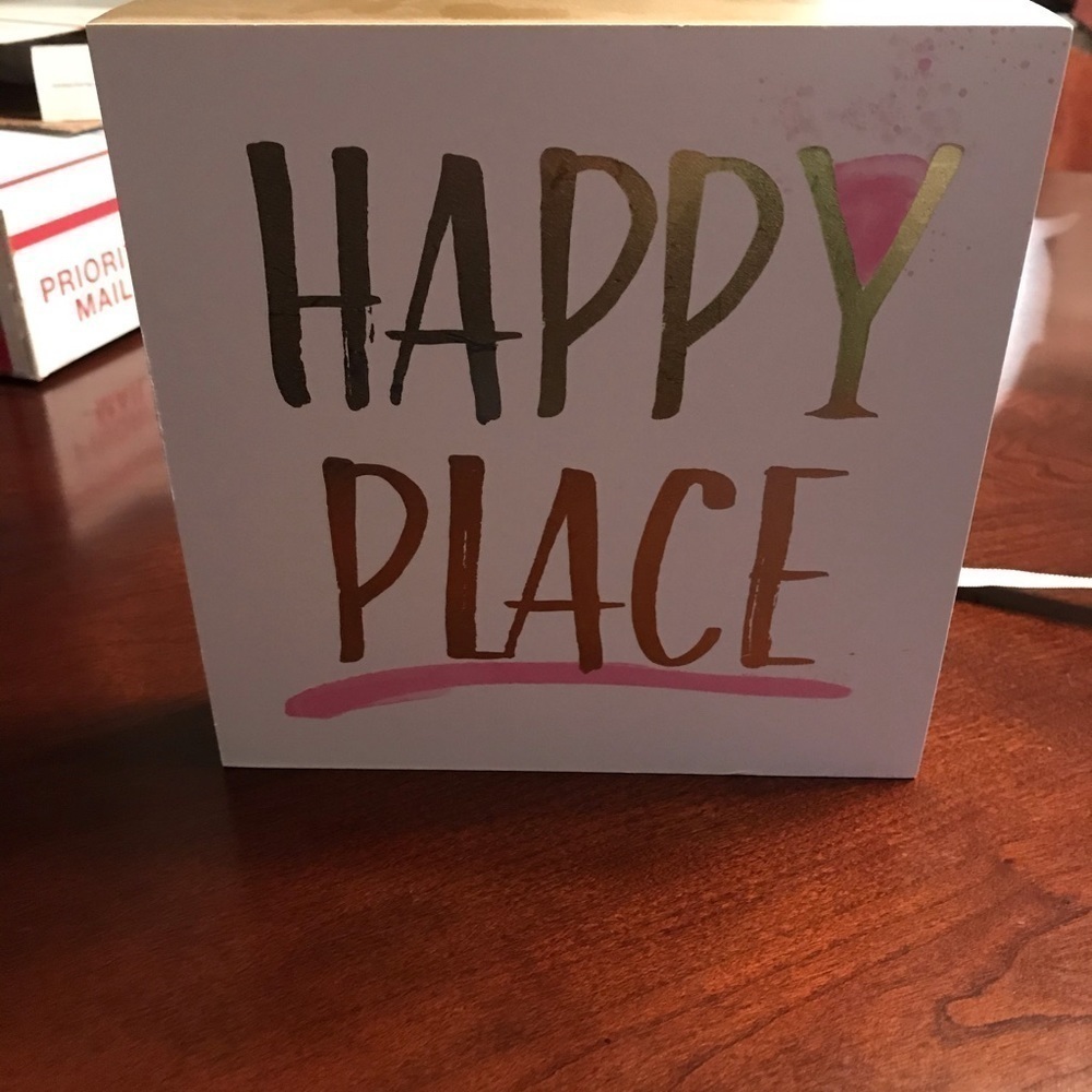 Happy Place Wall /Table Plaque - Picture 2 of 3